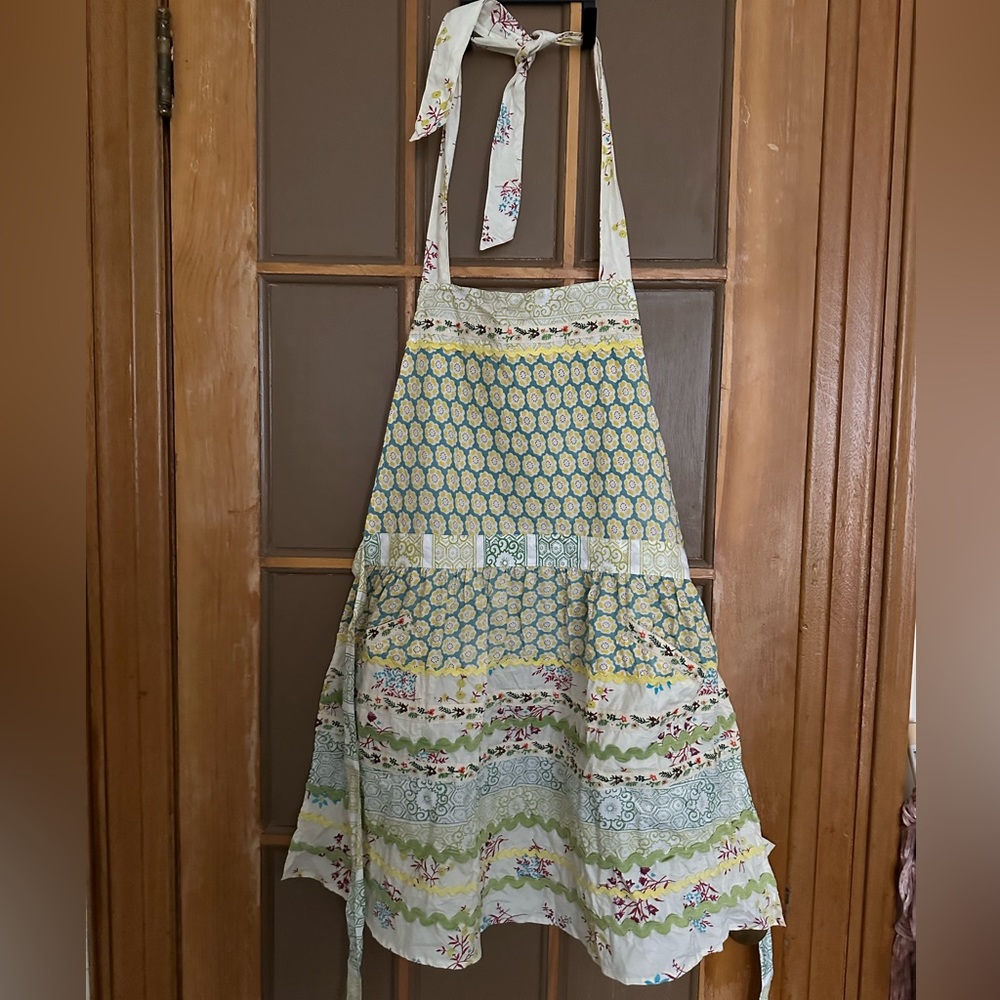 Anthropologie Sewing Basket Apron